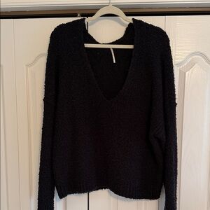 Free People Women's Black V-Neck Sweater
